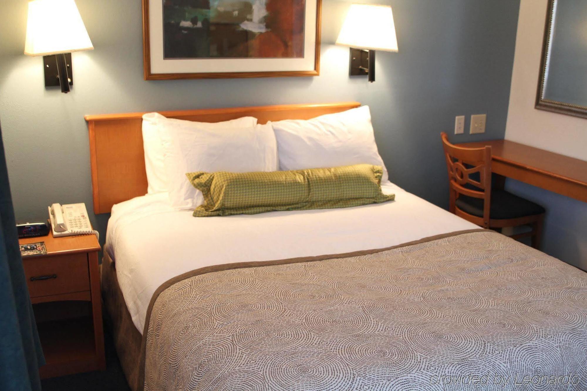 Candlewood Suites Sterling By Ihg Exterior photo